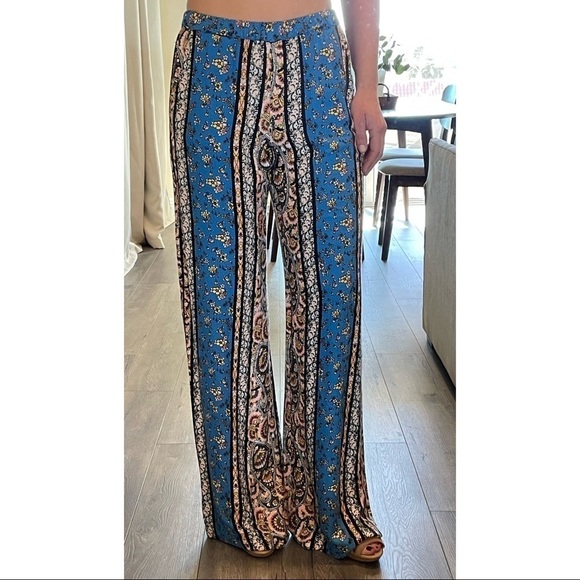 Splendid Floral Print Wide Leg Pull On Pants Boho Hippie Pockets Sz Small. - Picture 1 of 10